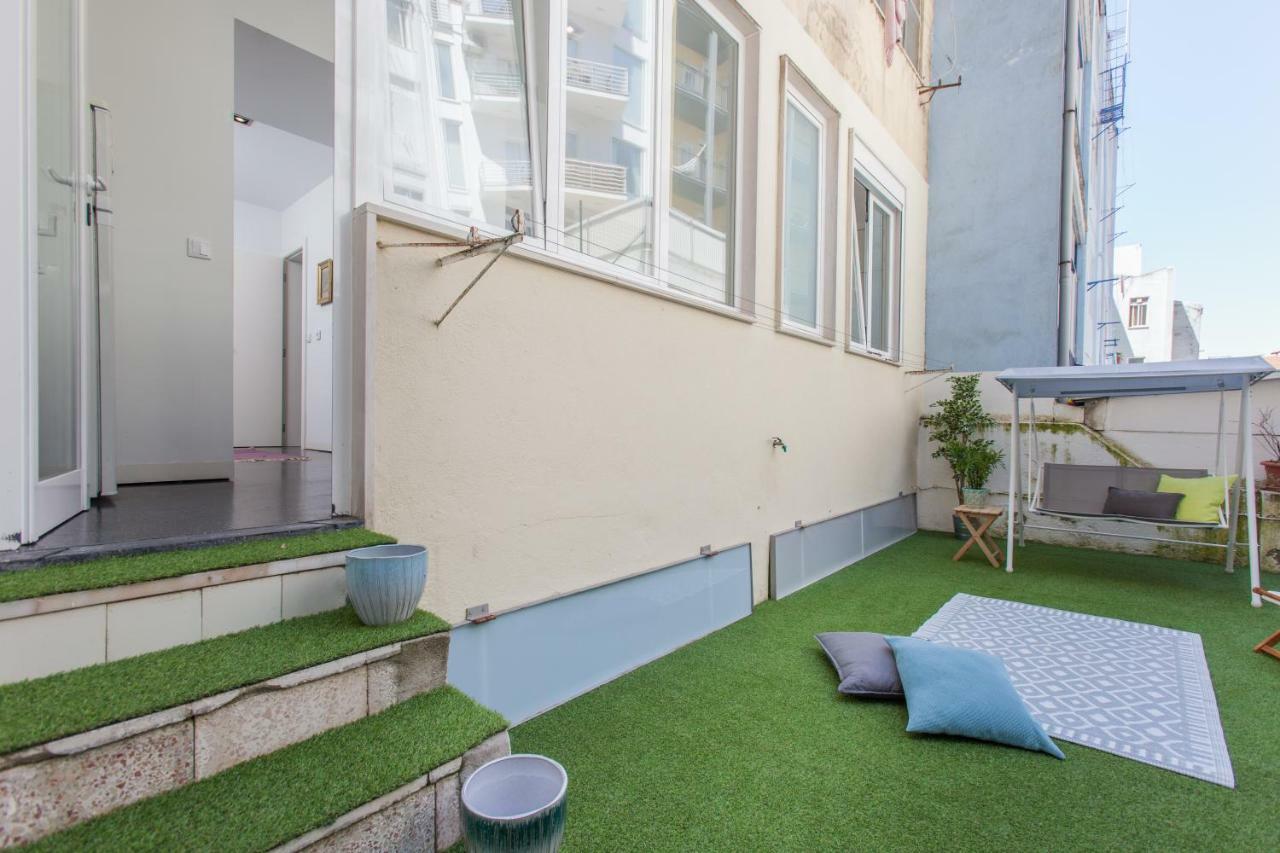 Renovated Apart With Private Courtyard, By Timecooler Lissabon Exterior foto