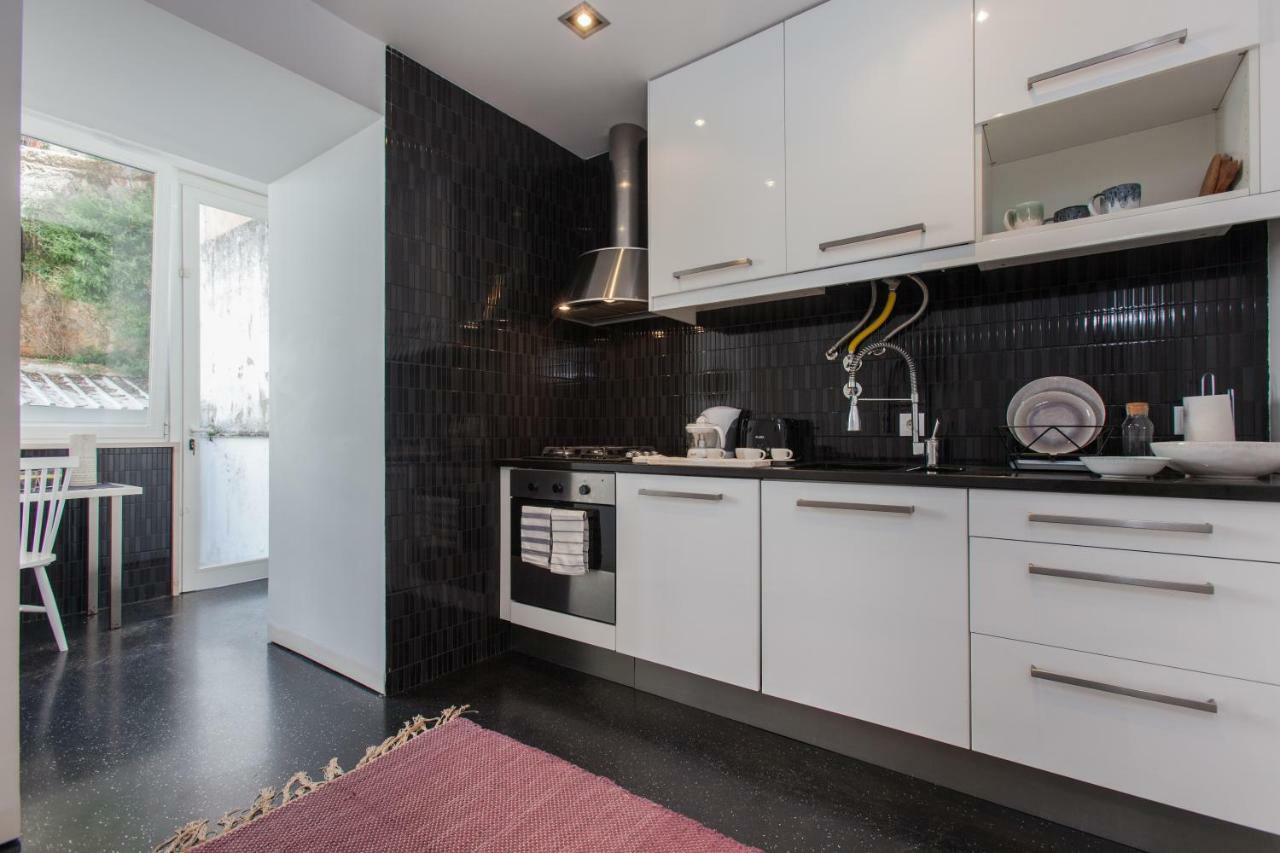 Renovated Apart With Private Courtyard, By Timecooler Lissabon Exterior foto